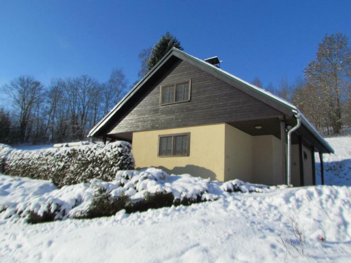 Elsa Chalupa Kunvald Luaran gambar
